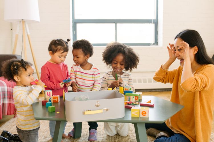 accompagnant éducatif petite enfance formation