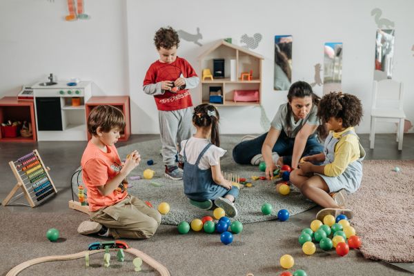 m�tier pette enfance bien pay�